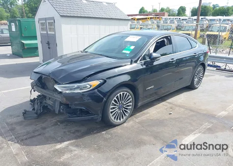 2018 Ford Fusion Hybrid Titanium from USA, damaged, VIN 3FA6P0RU6JR248661